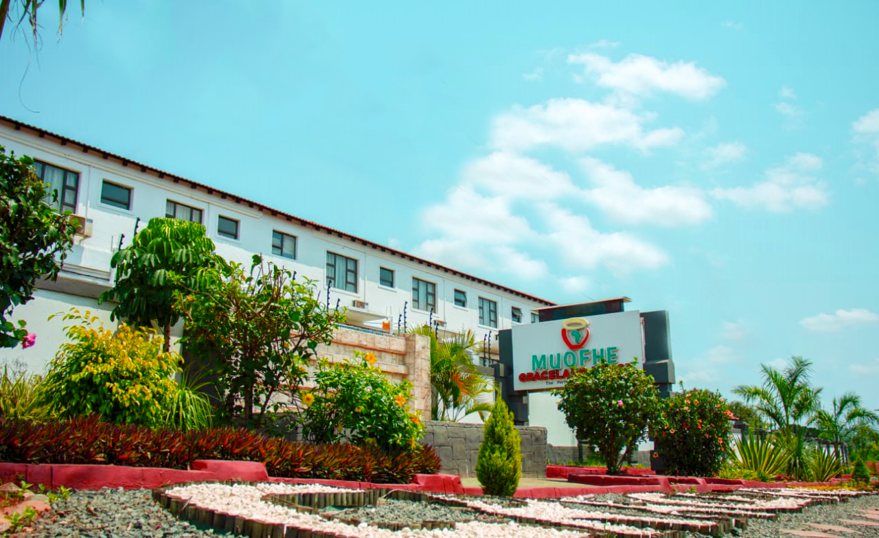 Muofhe Graceland Lodge – grounds